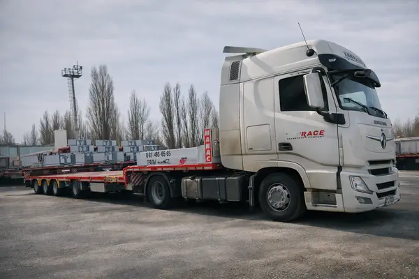 Перевозка негабаритных и тяжеловесных грузов из Читы